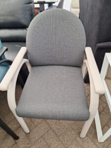 8eb107dd-23c9-4ea4-a59c-c108cdd94571