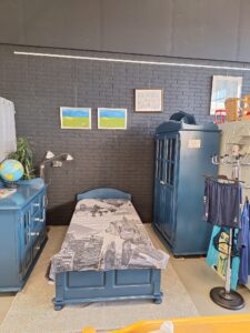 b27ed095-bdb3-4930-a238-b176b80360bb