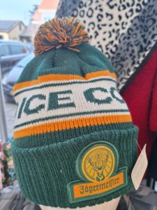 c6113ead-3f3e-4fc4-86f4-ff030d6039bc