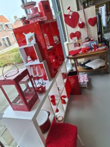 44733725-6b45-4314-afb3-7a3cc47353b0