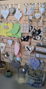 67745733-d277-4e0e-b5cd-8eea1c13cab0