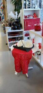 6ce0bc32-3c93-4910-978f-40720479c4e7