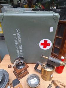 82153946-4646-4b7c-8098-525356d3e953