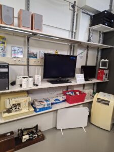 c03b098a-9870-449f-a7b6-d87f294da3ad