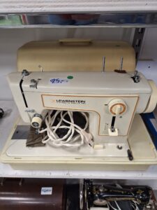 de9a43b9-aef5-4ea5-8d0c-e80d561e42d6